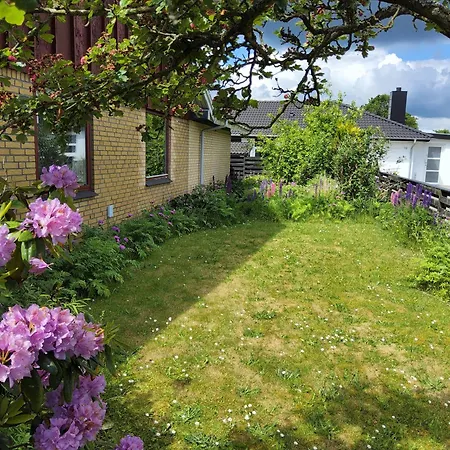 Family Friendly A, Garden, 900m Legohouse, Lalandia, Legoland Lejlighed